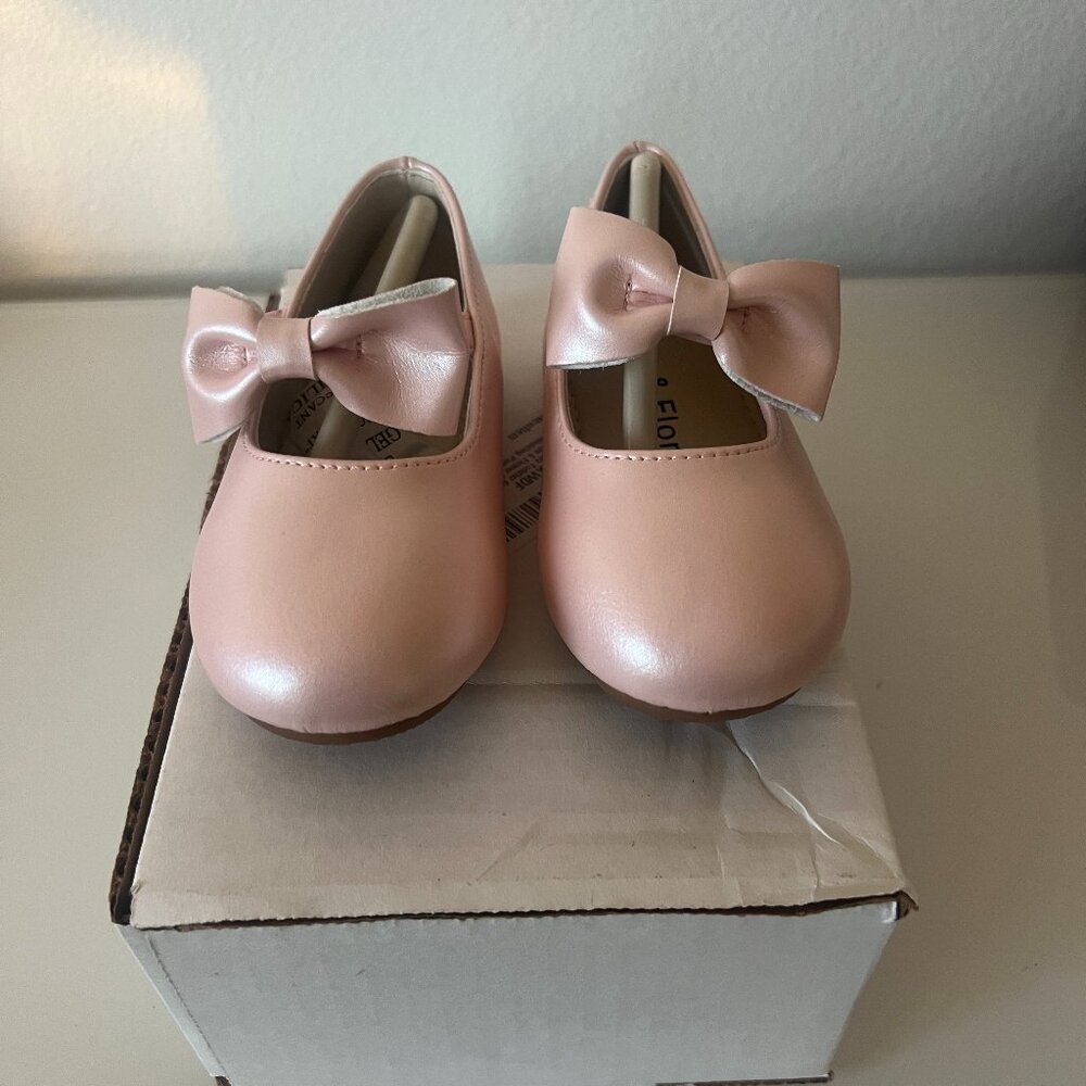 Felix and Flora Toddler Size 5 Girl Dress Shoes